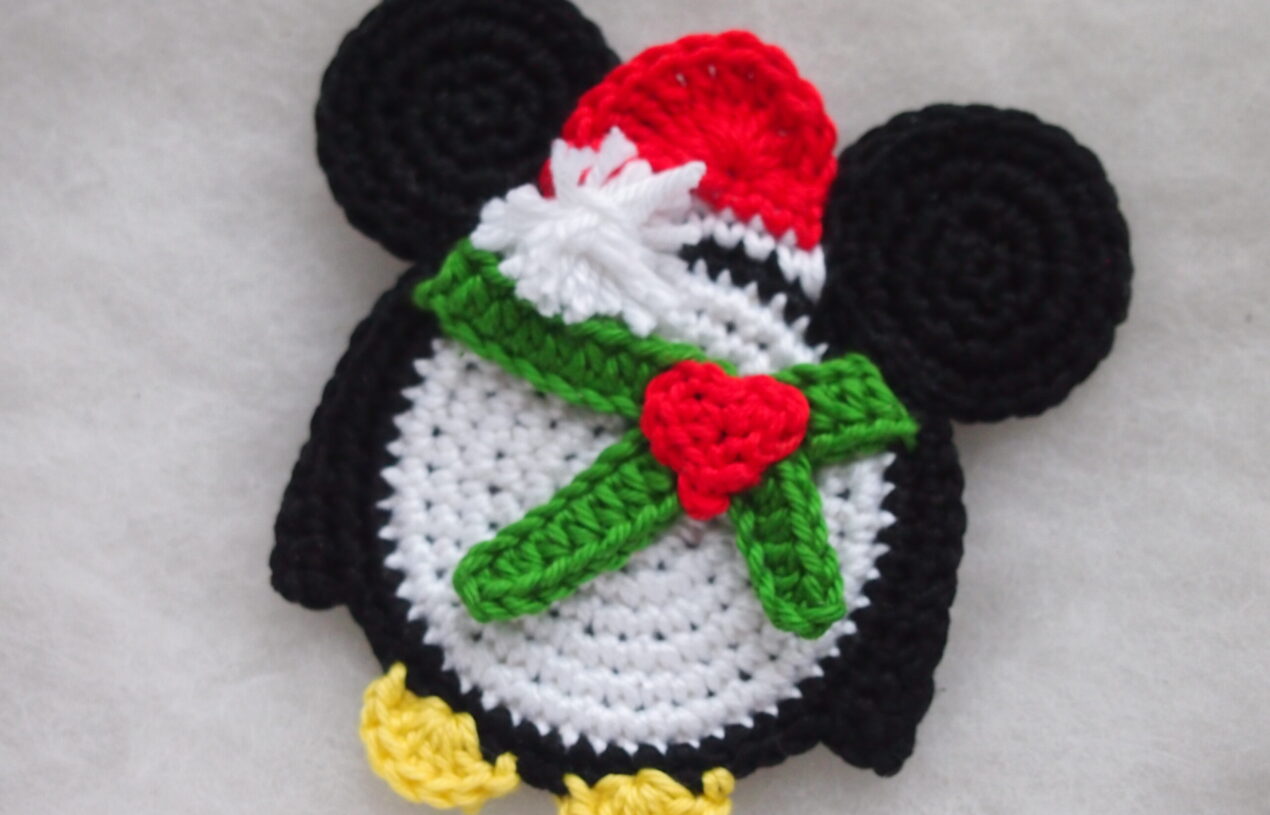 Christmas Pinguine Mouse Ornament Free Crochet Pattern